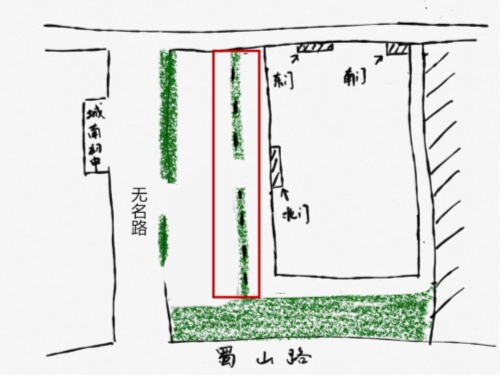 家長說學(xué)校門口堵車很正常，可其他人不答應(yīng)了